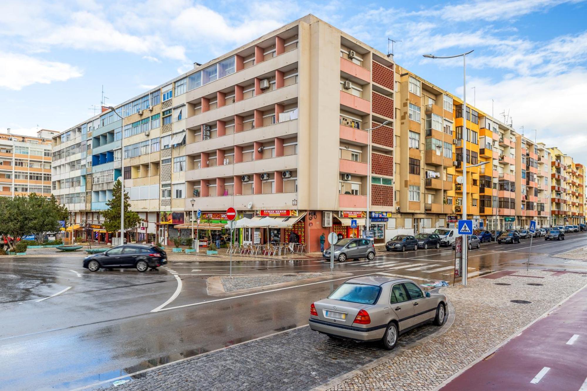 Mia Guest House Setubal Exterior photo